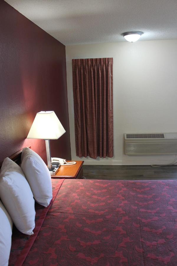 Travel Inn Of บูฟอร์ด ภายนอก รูปภาพ