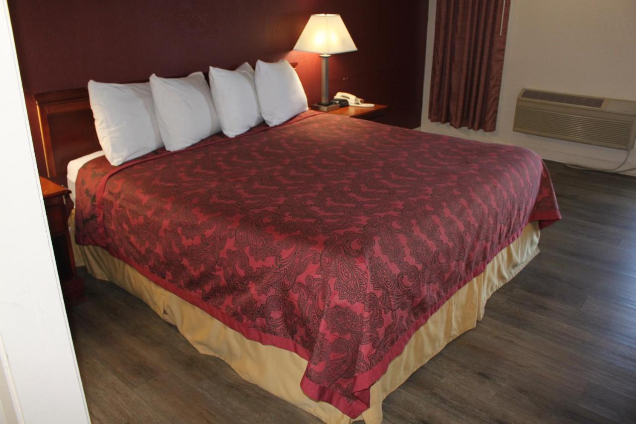 Travel Inn Of บูฟอร์ด ภายนอก รูปภาพ