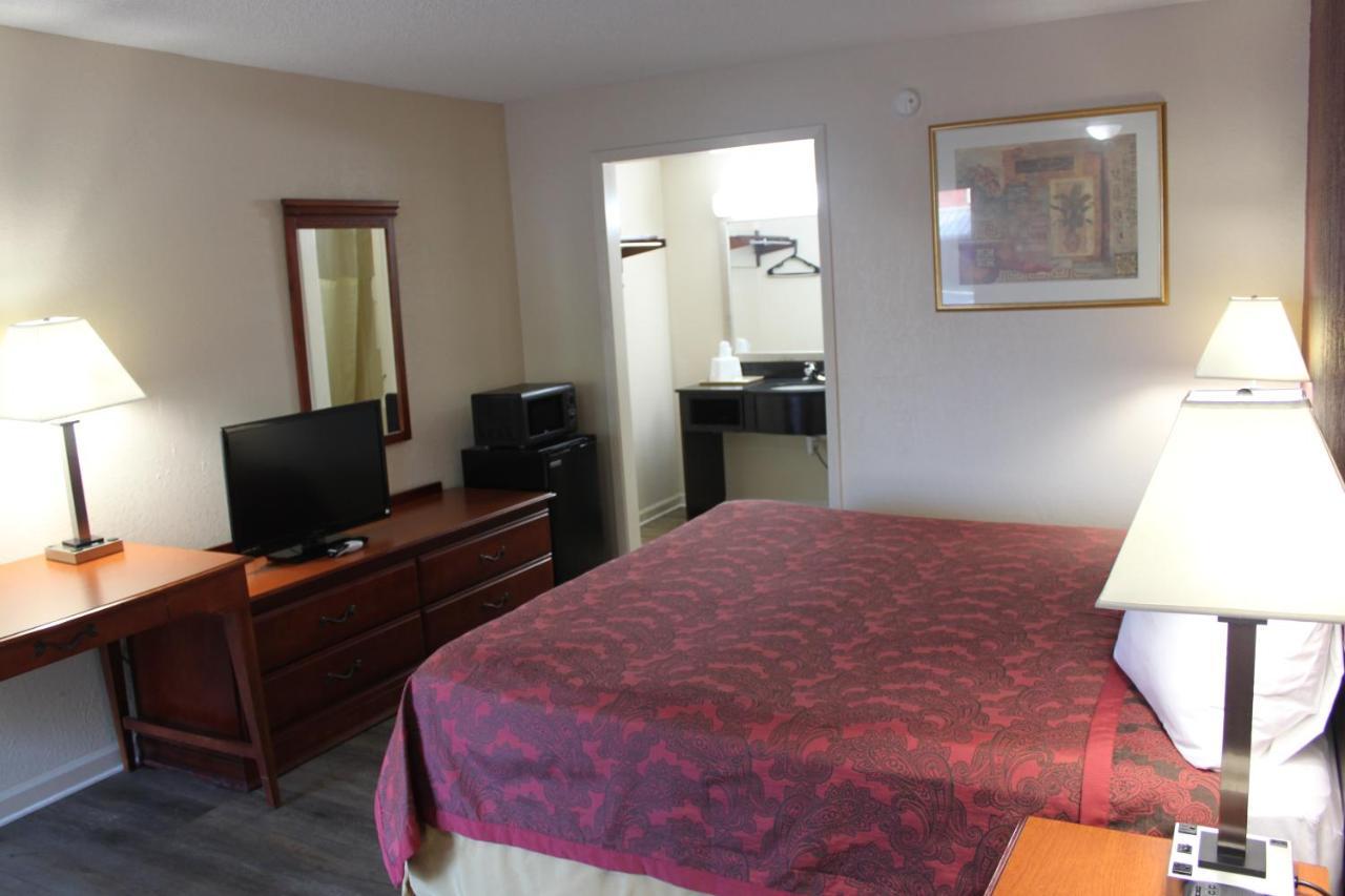 Travel Inn Of บูฟอร์ด ภายนอก รูปภาพ